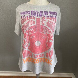 Woodstock New York Festival T-Shirt Women's Juniors Gray Size XXL ( 19‎ )